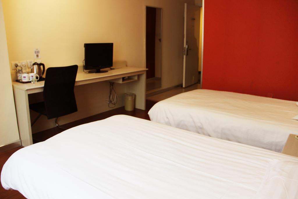 Hanting Hotel Changchun Qimao City Ruang foto