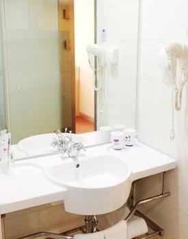 Hanting Hotel Changchun Qimao City Bagian luar foto